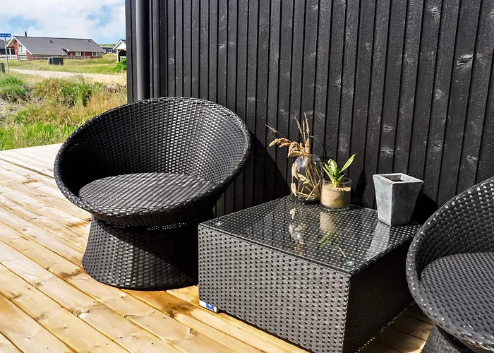 10 Person In Harboore-by Traum Ferienhaus